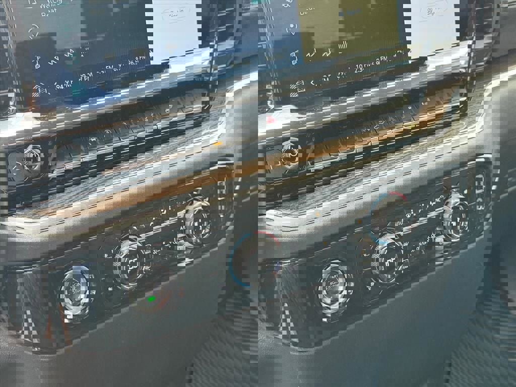 Used 2022 Chevrolet Silverado 1500 RST image 24