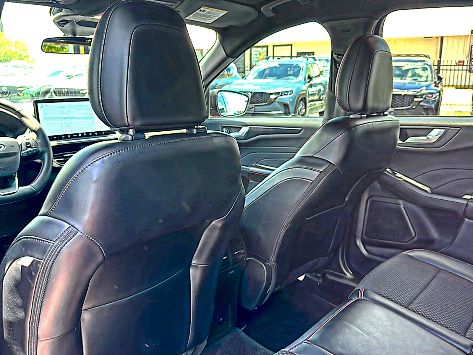 Used 2023 Ford Escape ST-Line w/ Tech Pack #1 FWD image 17