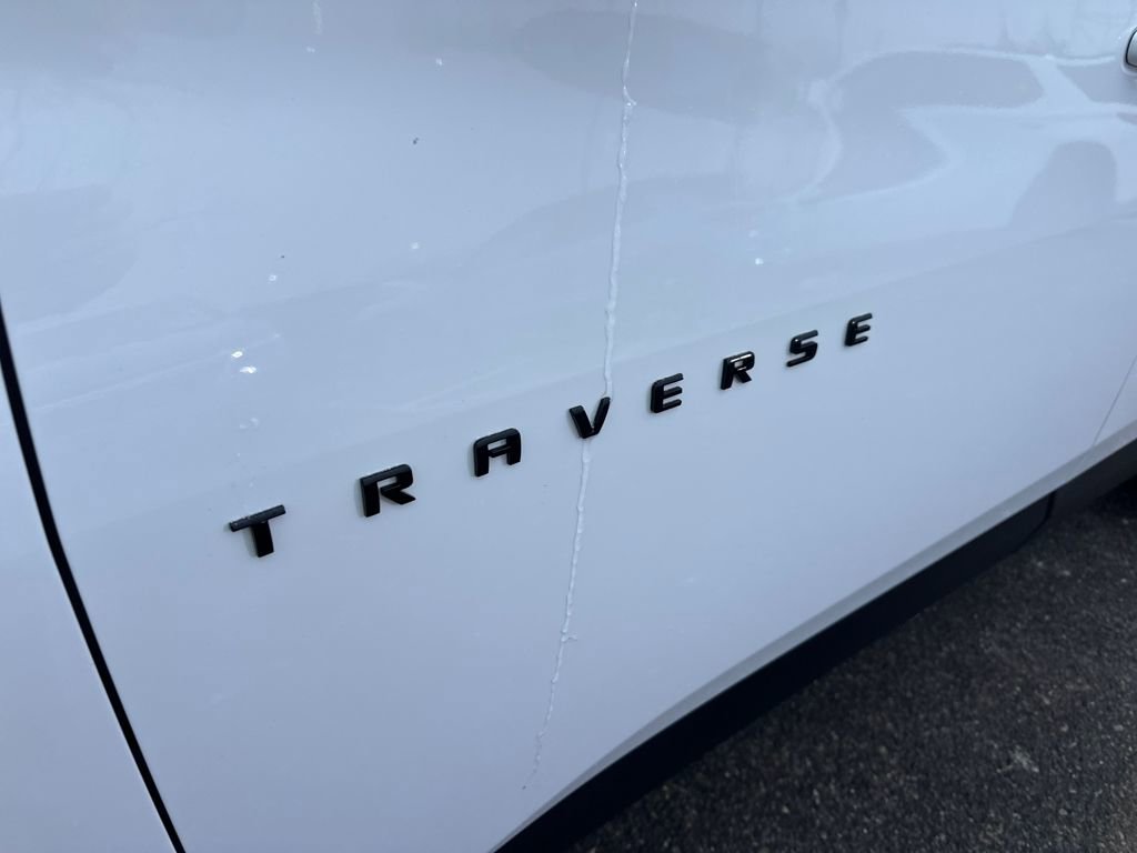 Certified 2023 Chevrolet Traverse RS w/ LPO, Floor Liner Package image 12