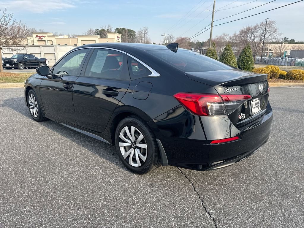 Used 2023 Honda Civic LX image 5