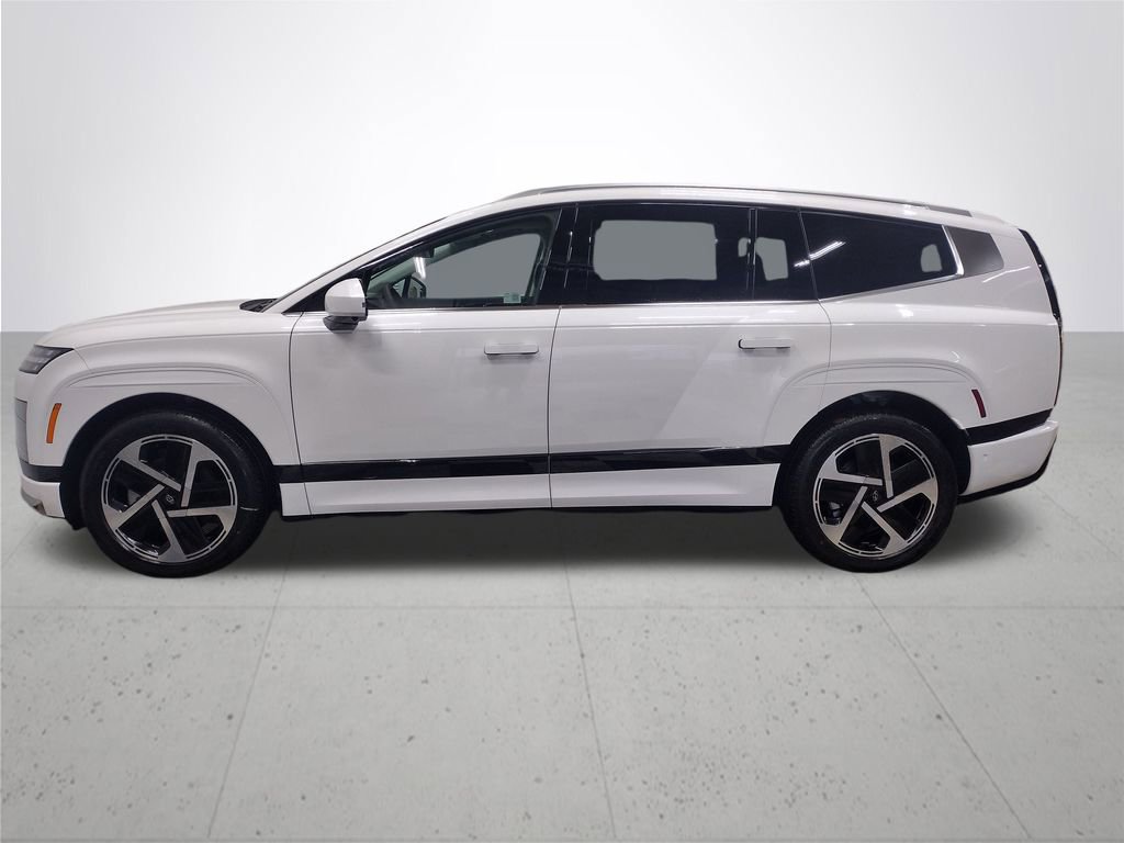 New 2026 Hyundai Ioniq 9 Calligraphy image 10