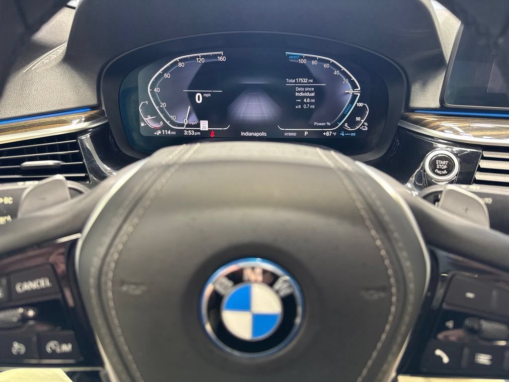 Used 2023 BMW 530e xDrive w/ Premium Package AWD/4WD image 21