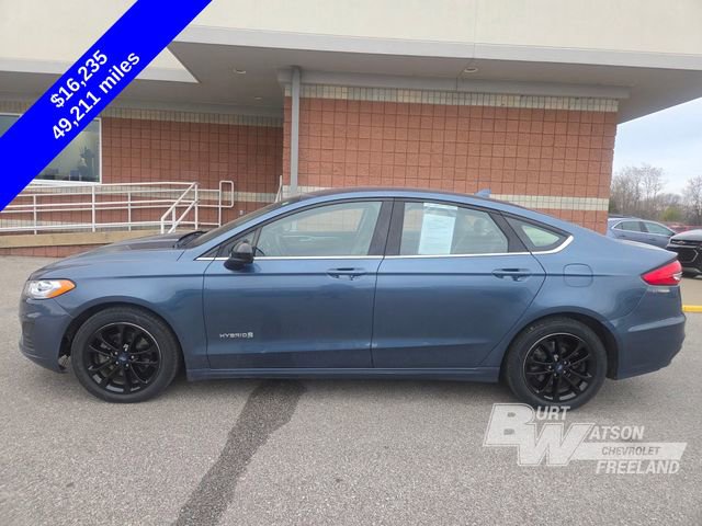 Used 2019 Ford Fusion SE image 7