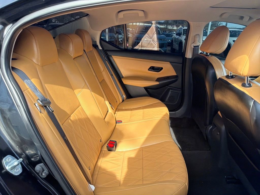 Used 2024 Nissan Sentra SV w/ SV Premium Package image 36