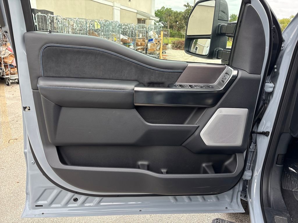 New 2026 Ford F350 Platinum image 28