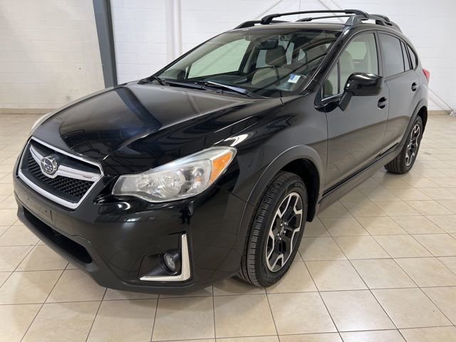 Used 2017 Subaru Crosstrek 2.0i Premium image 1