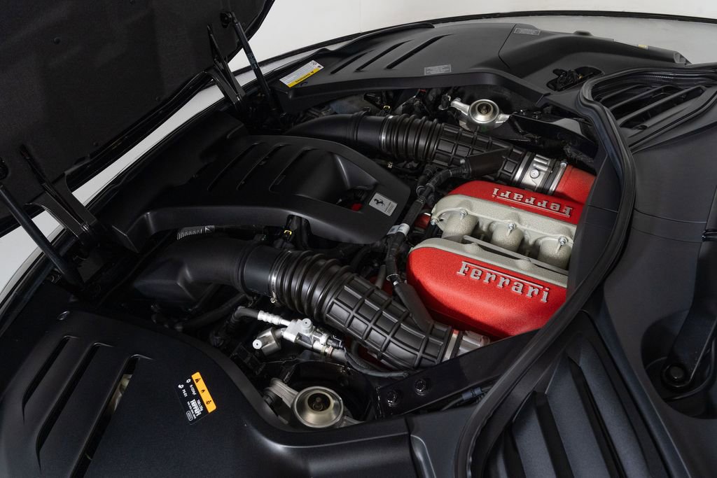 Used 2023 Ferrari Purosangue AWD/4WD image 10