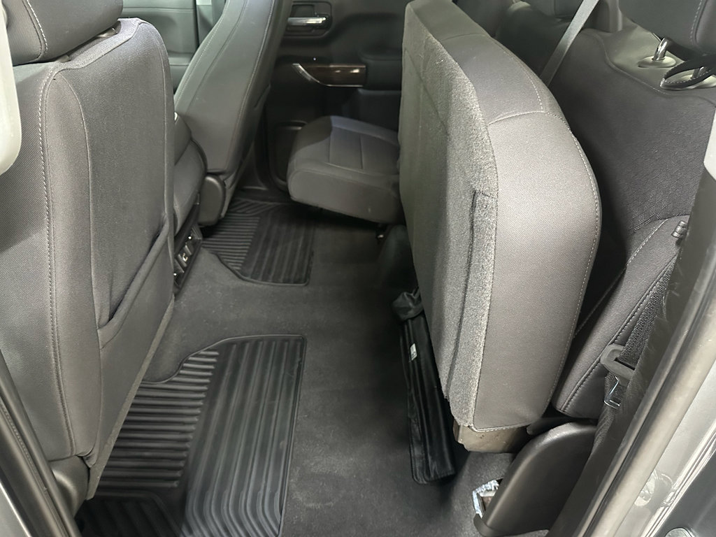 Used 2021 GMC Sierra 1500 SLE image 17