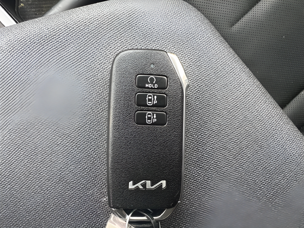 Used 2024 Kia EV6 Wind w/ Wind Technology Package AWD/4WD image 32
