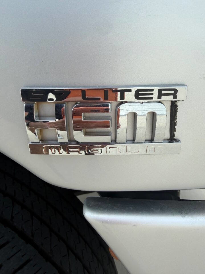 Used 2004 Dodge Ram 1500 Truck SLT RWD image 9