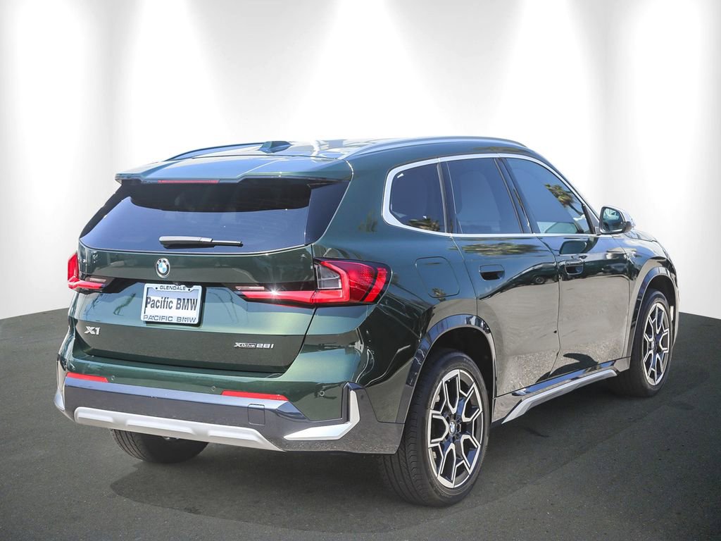 Certified 2023 BMW X1 xDrive28i w/ Convenience Package AWD/4WD image 6