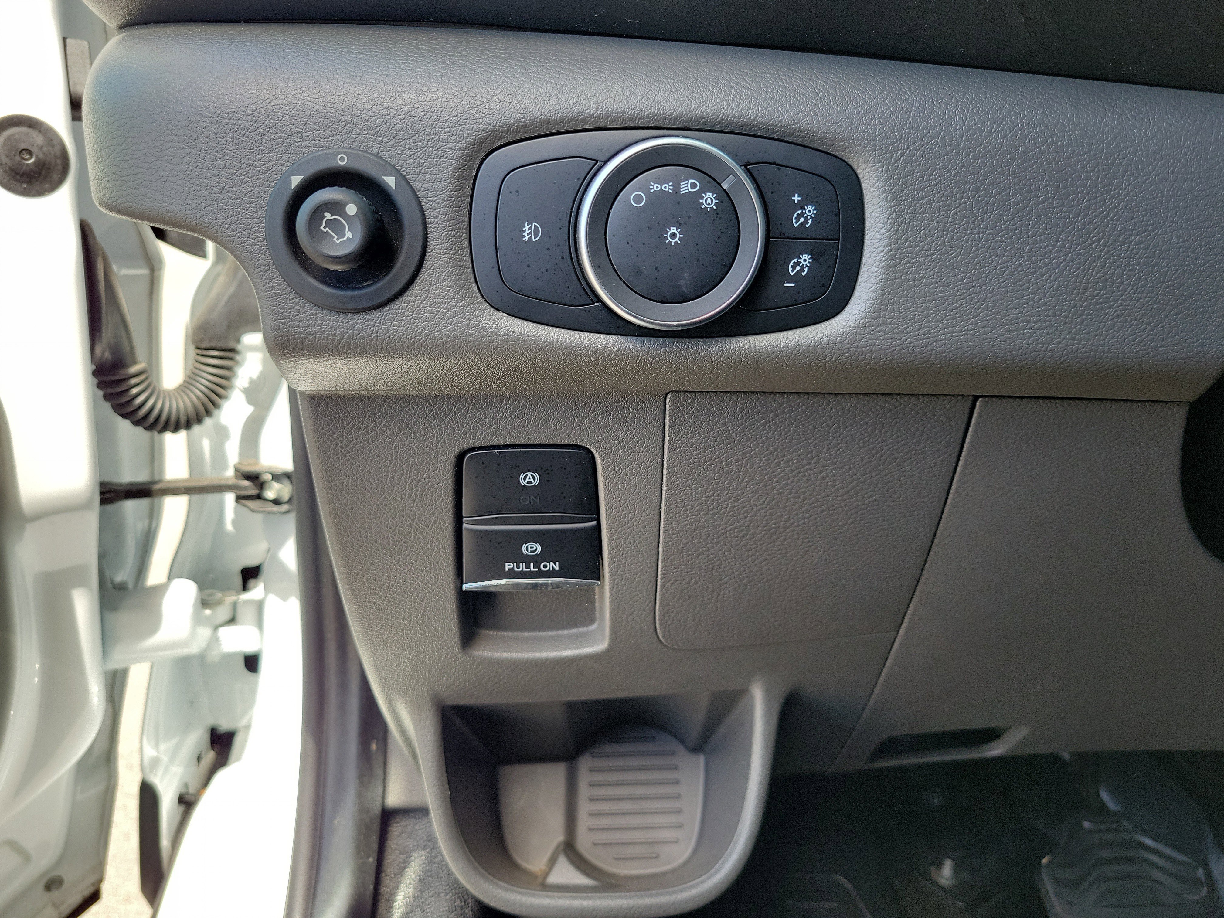 Used 2025 Ford Transit 250 Low Roof w/ Exterior Upgrade Package RWD image 23