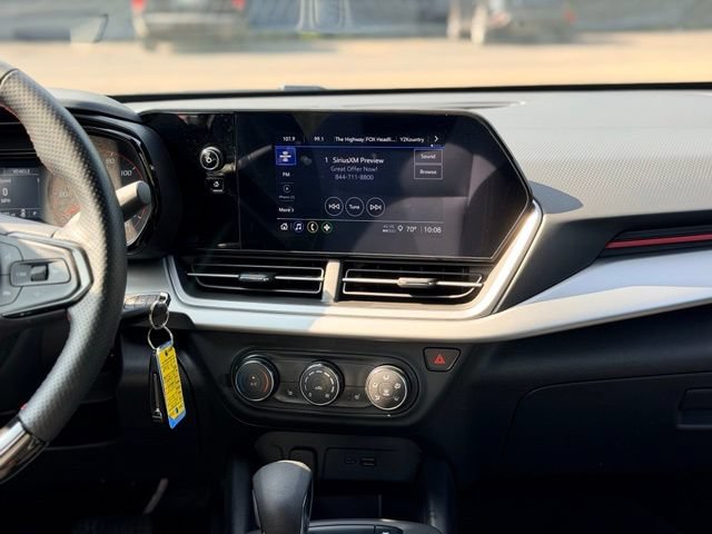 Used 2024 Chevrolet Trax RS w/ Driver Confidence Package FWD image 21