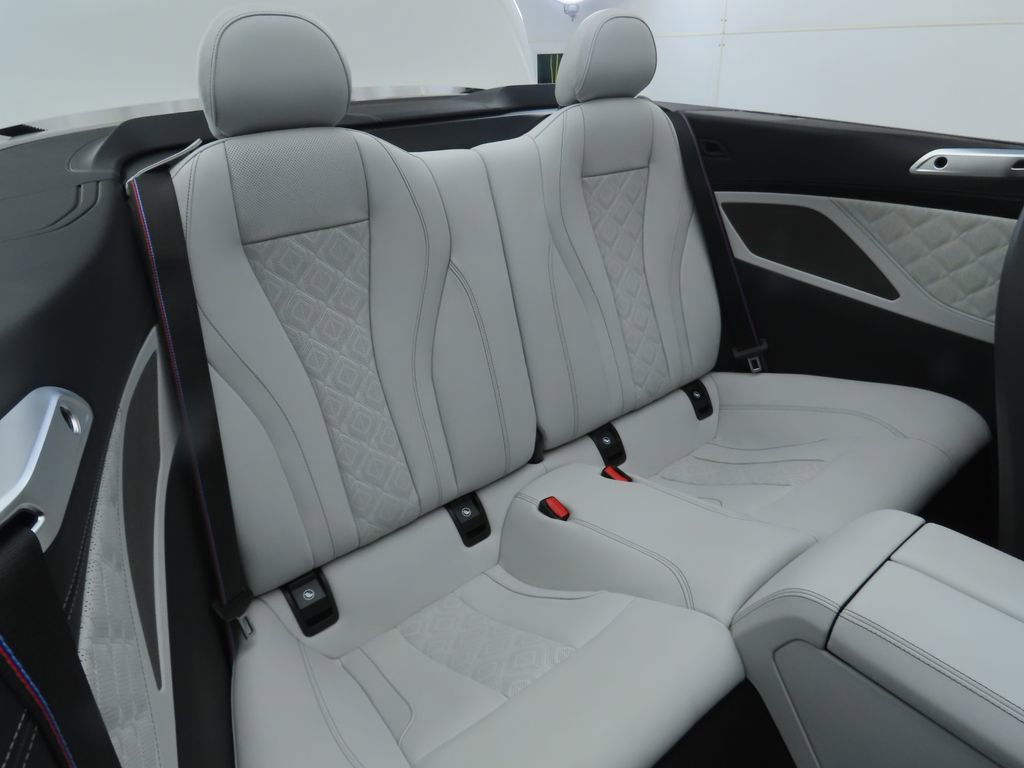 Used 2024 BMW M8 Competition image 30