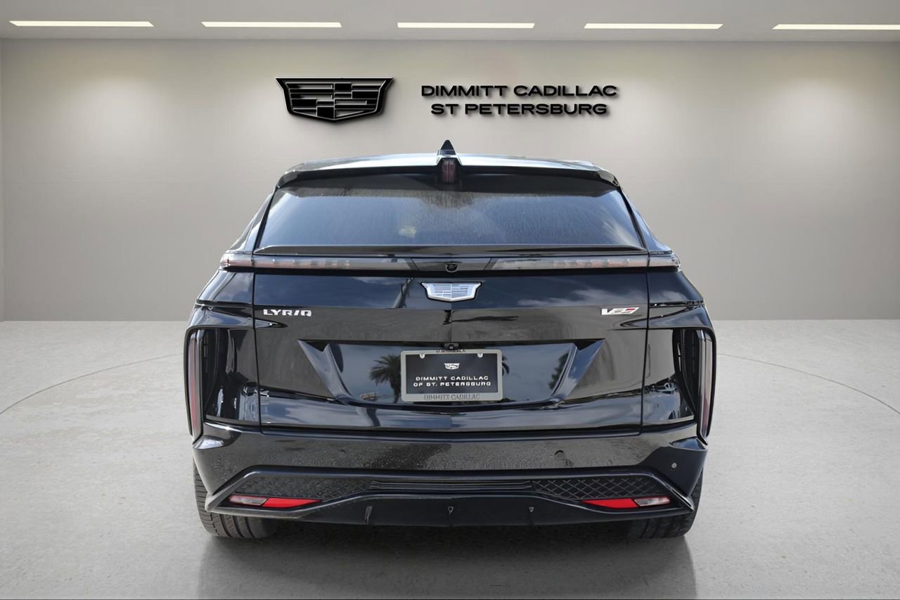 New 2026 Cadillac Lyriq V image 4