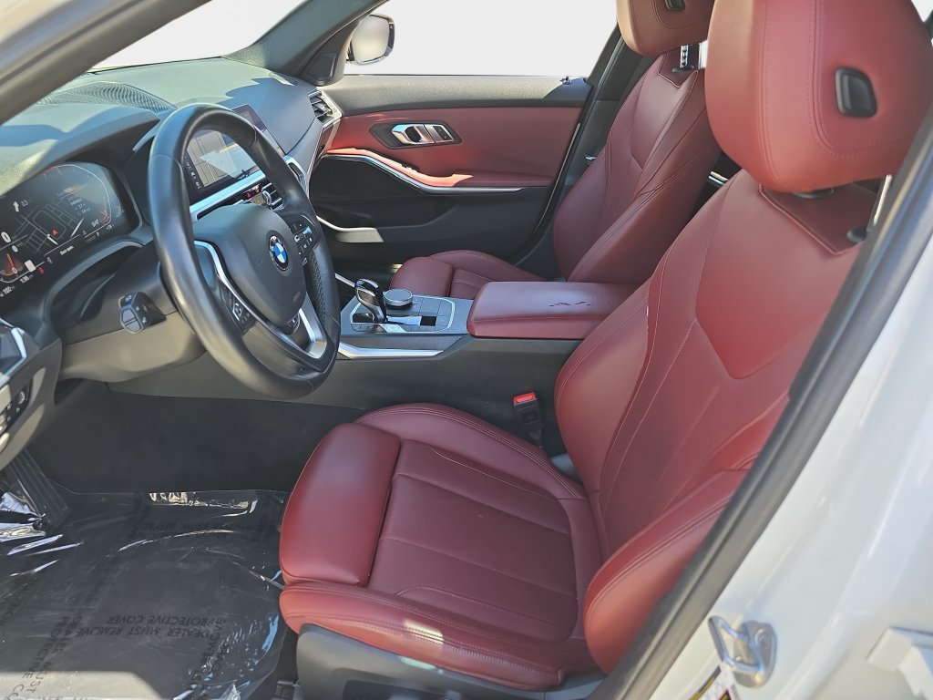 Used 2022 BMW 330i Sedan w/ Premium Package 2 RWD image 17
