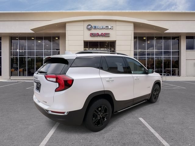 Certified 2022 GMC Terrain AT4 w/ Tech Package AWD/4WD image 14