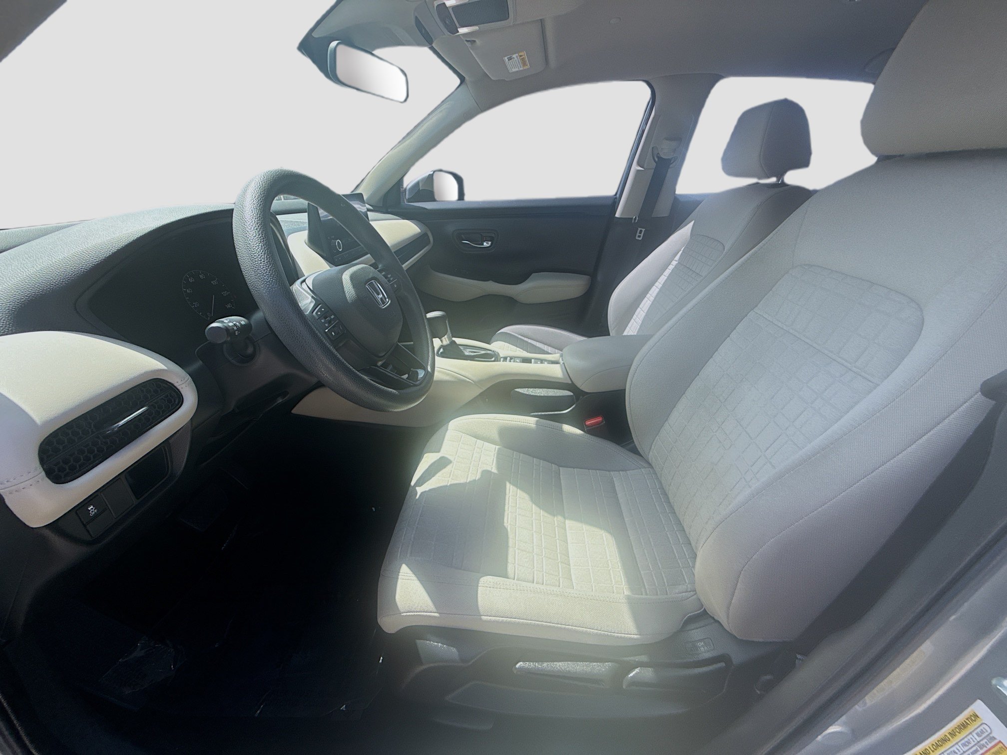 Used 2024 Honda HR-V LX image 16
