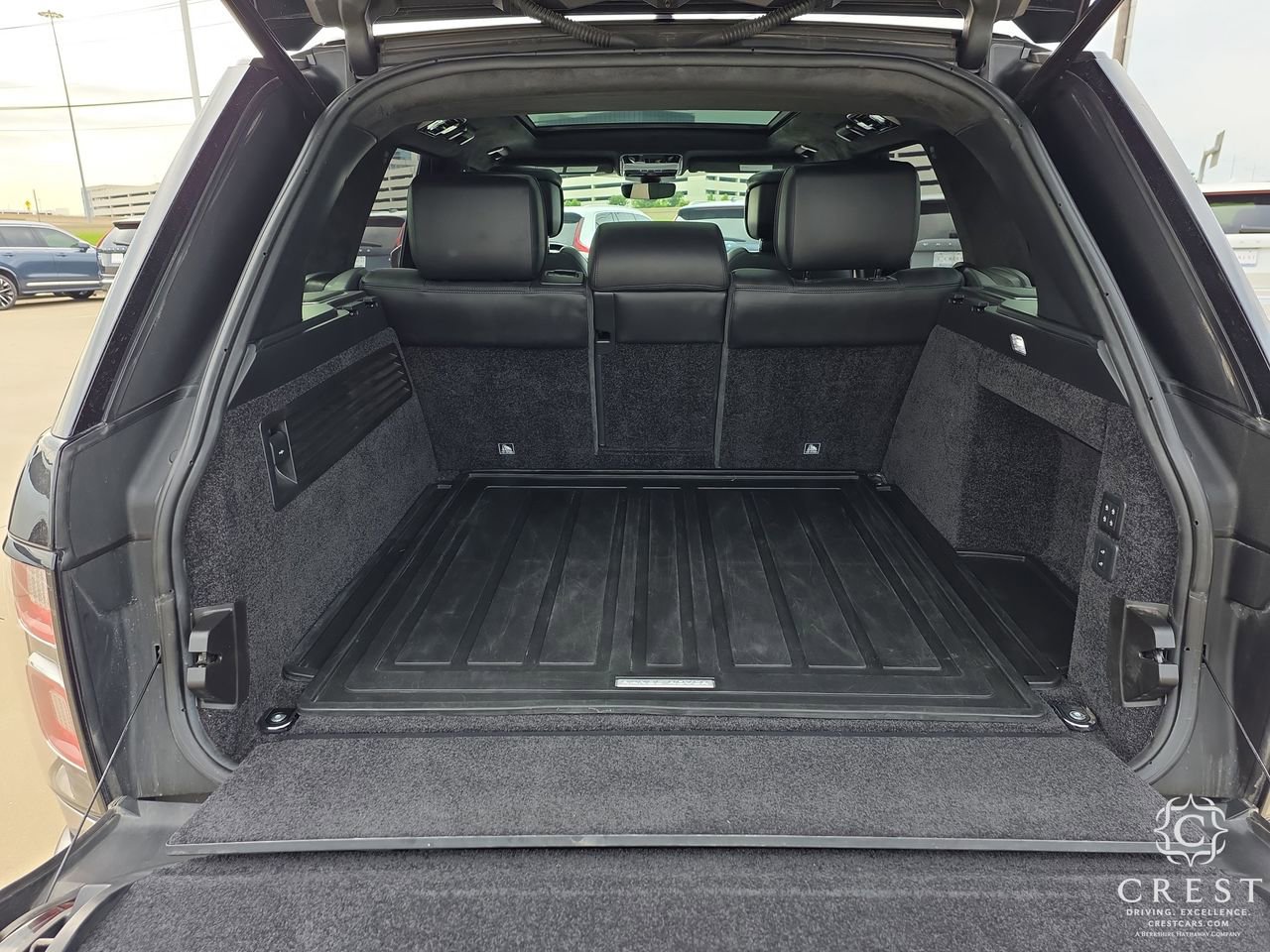 Used 2021 Land Rover Range Rover P525 Westminster Edition image 26