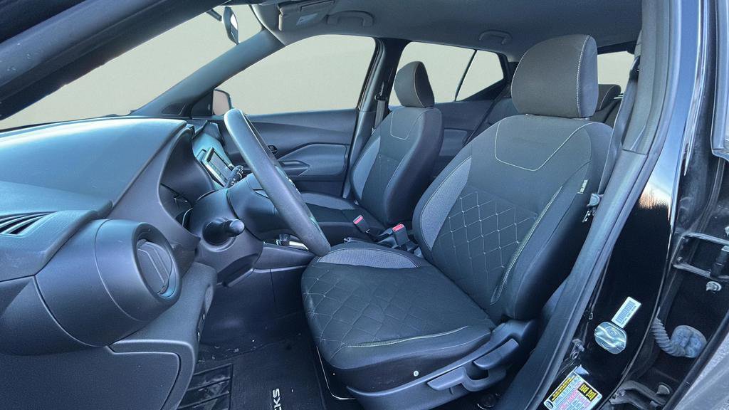 Used 2020 Nissan Kicks S FWD image 9