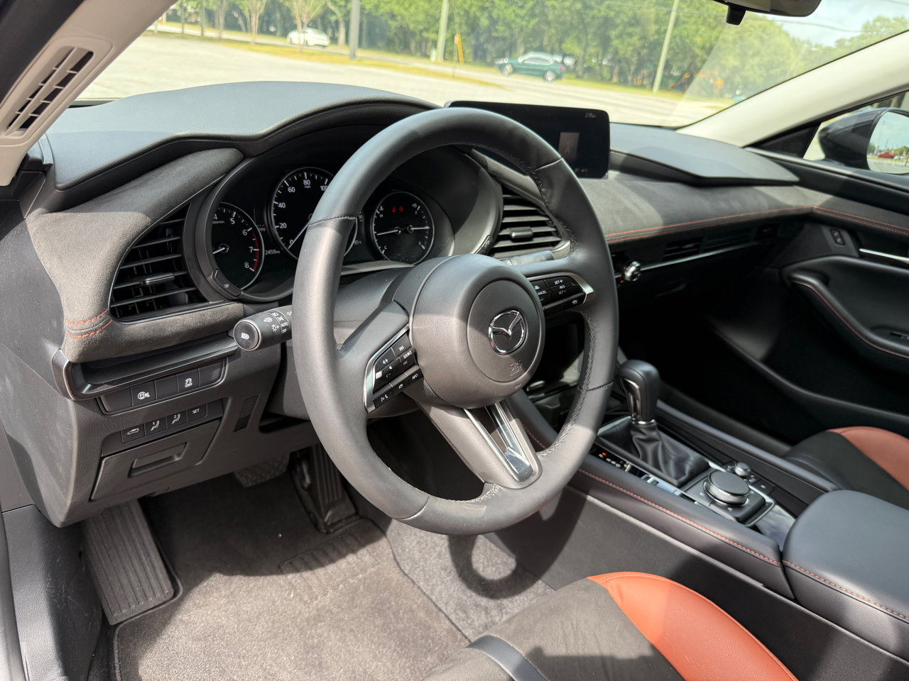 Used 2024 MAZDA MAZDA3 s image 17