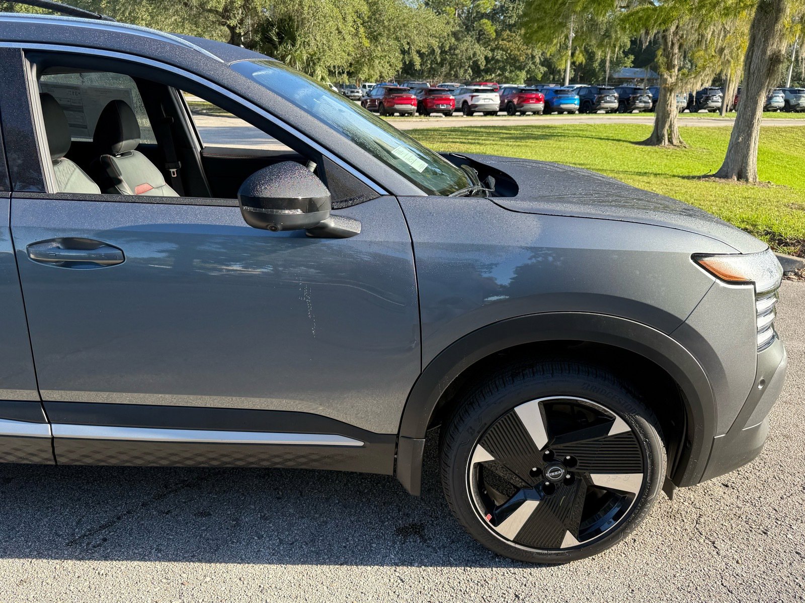 New 2026 Nissan Kicks SR image 8