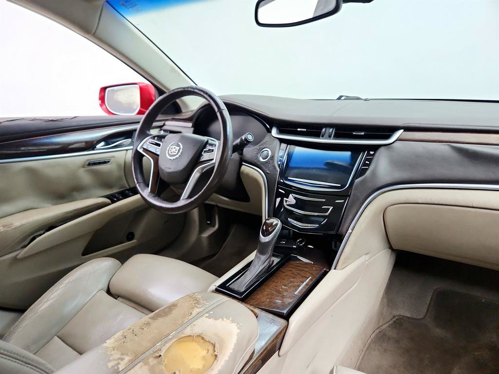 Used 2013 Cadillac XTS Premium FWD image 24