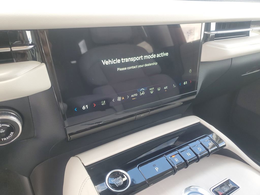 New 2025 Lincoln Navigator L Reserve image 28