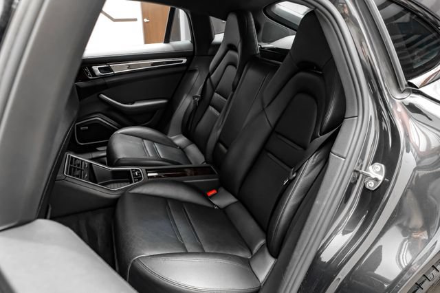 Used 2018 Porsche Panamera 4S AWD/4WD image 39