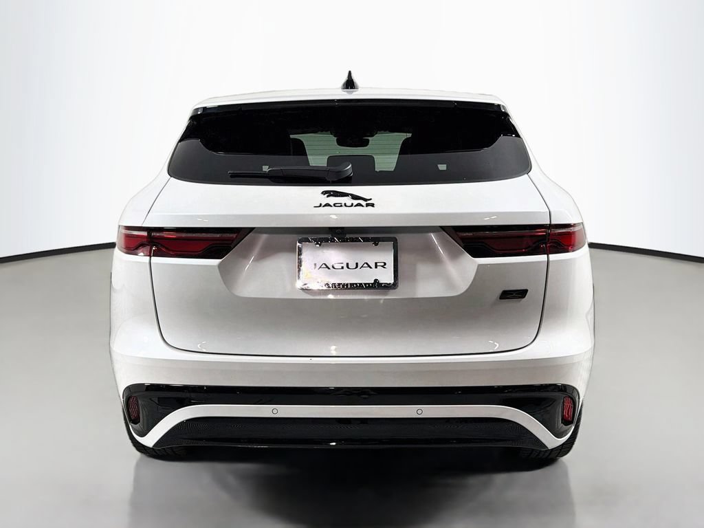 Used 2026 Jaguar F-PACE R-Dynamic S AWD/4WD image 6