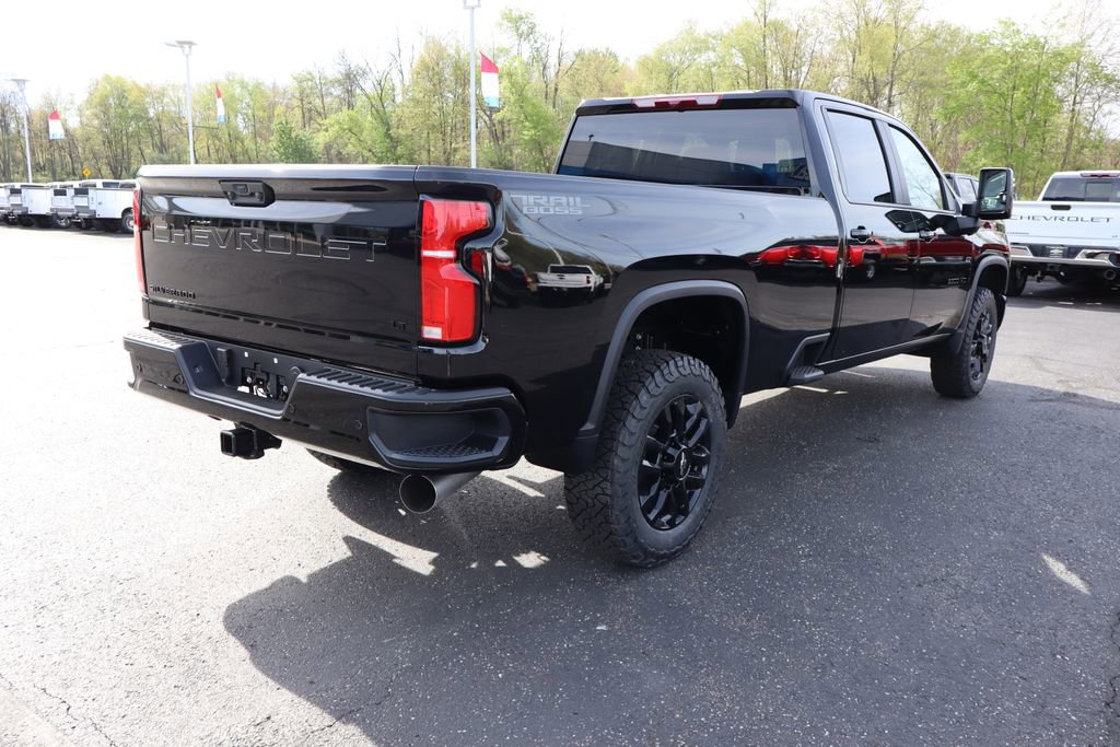 New 2026 Chevrolet Silverado 3500 LT AWD/4WD image 21