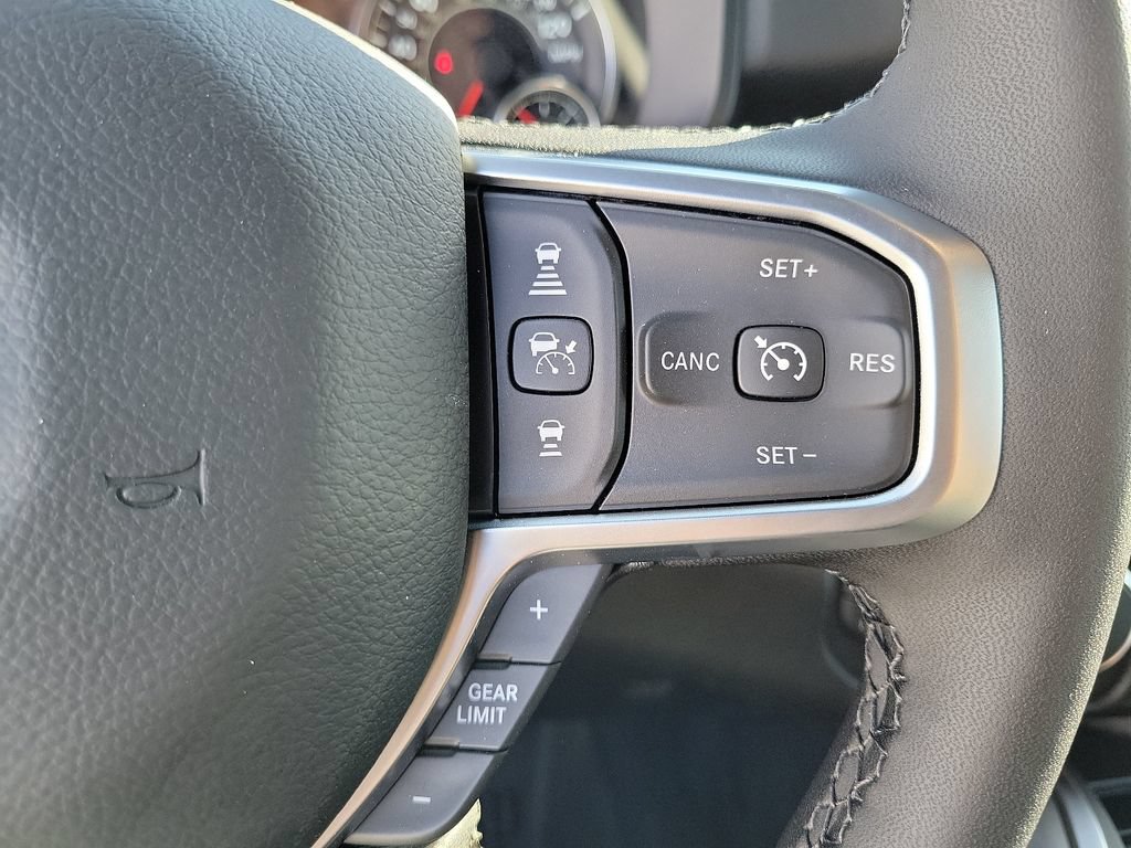 New 2025 RAM 1500 Big Horn AWD/4WD image 5