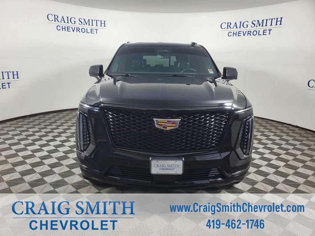 Used 2025 Cadillac Escalade Sport Platinum w/ LPO, Floor Liner Package AWD/4WD image 8