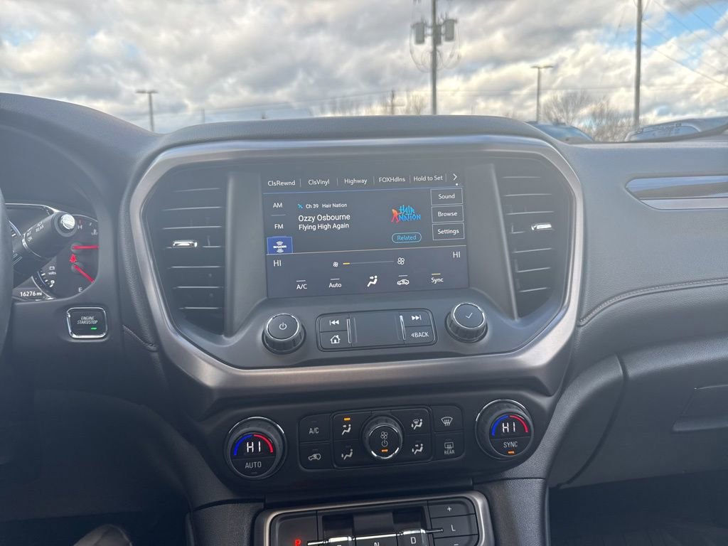 Used 2023 GMC Acadia AT4 w/ Technology Package image 22