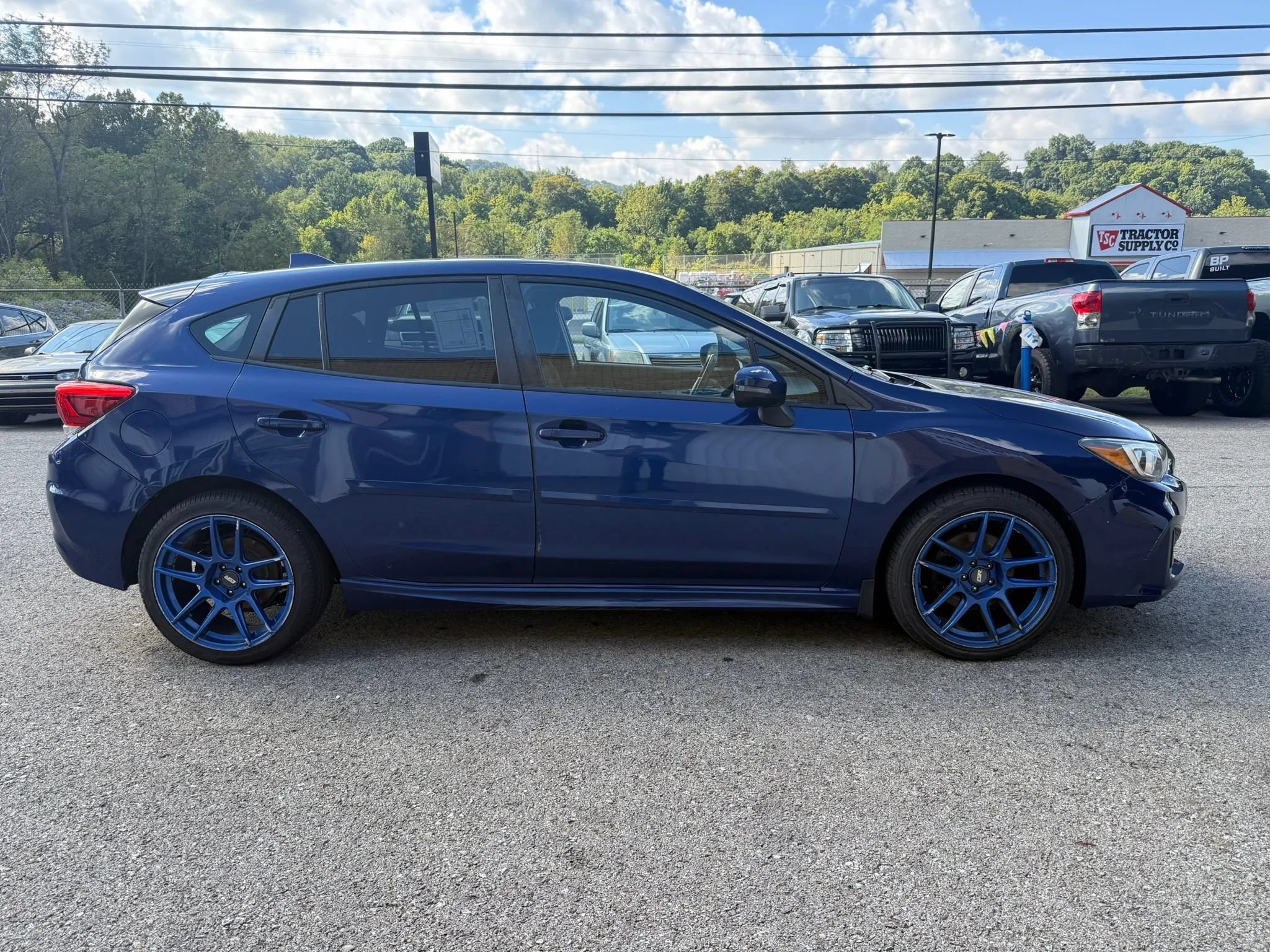 Used 2017 Subaru Impreza 2.0i Sport AWD/4WD image 4