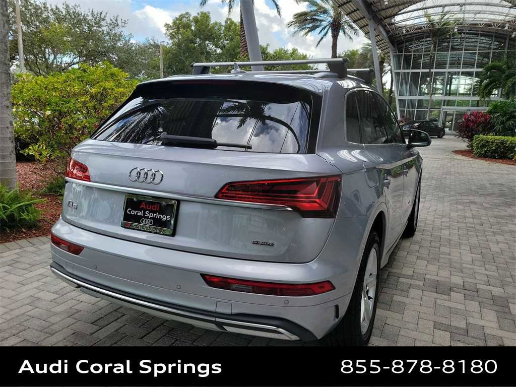 Certified 2023 Audi Q5 2.0T Premium w/ Convenience Package image 12