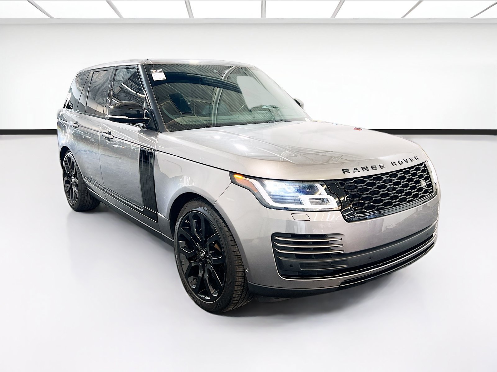 Used 2020 Land Rover Range Rover HSE AWD/4WD image 3