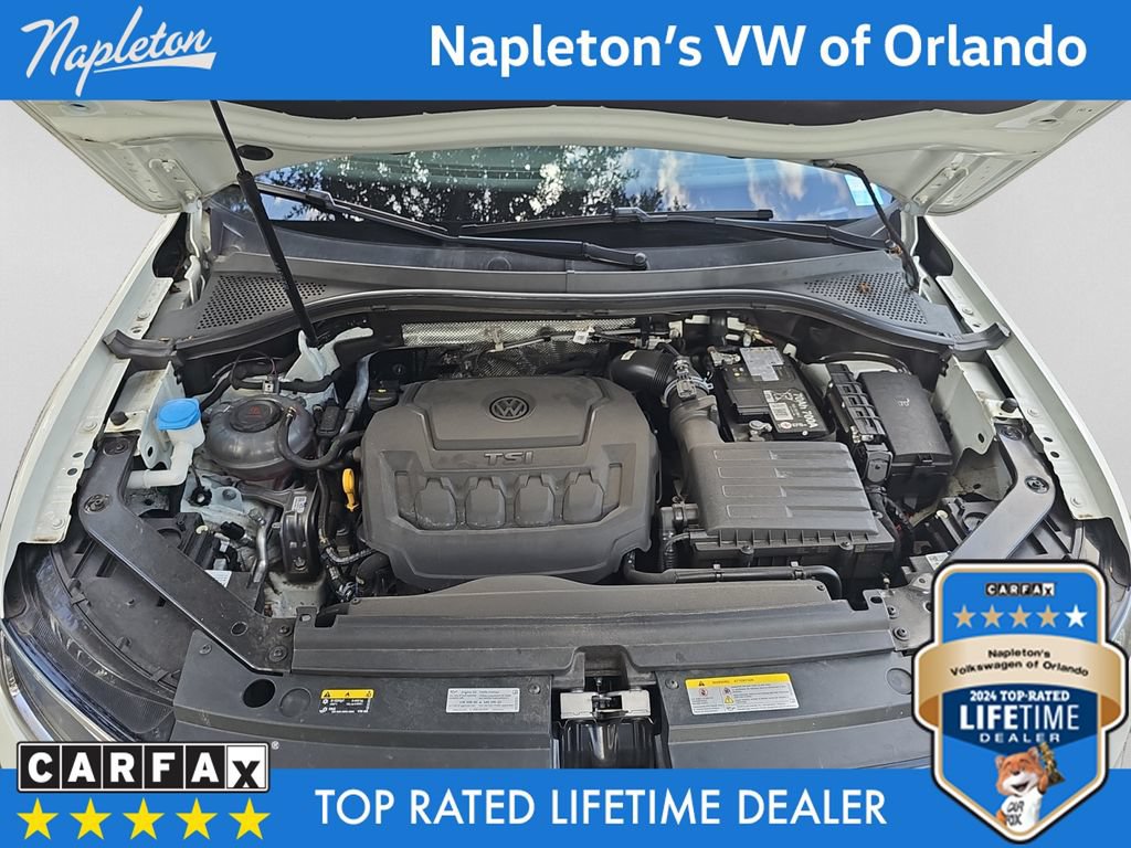Used 2024 Volkswagen Tiguan SE R-Line FWD image 33