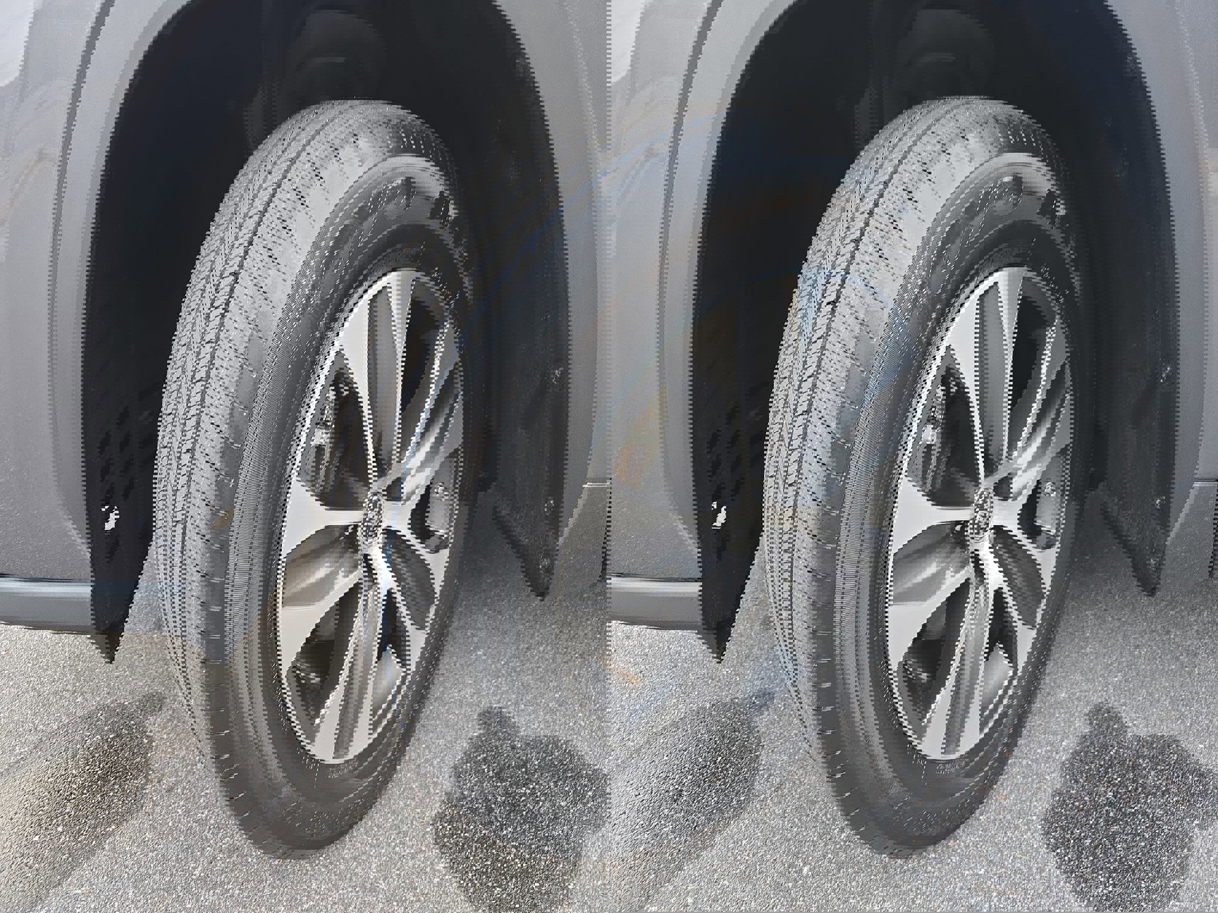 Certified 2023 Toyota Highlander XLE image 34