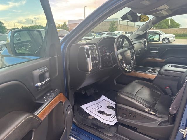 Used 2016 Chevrolet Silverado 1500 LTZ w/ Sport Package AWD/4WD image 3