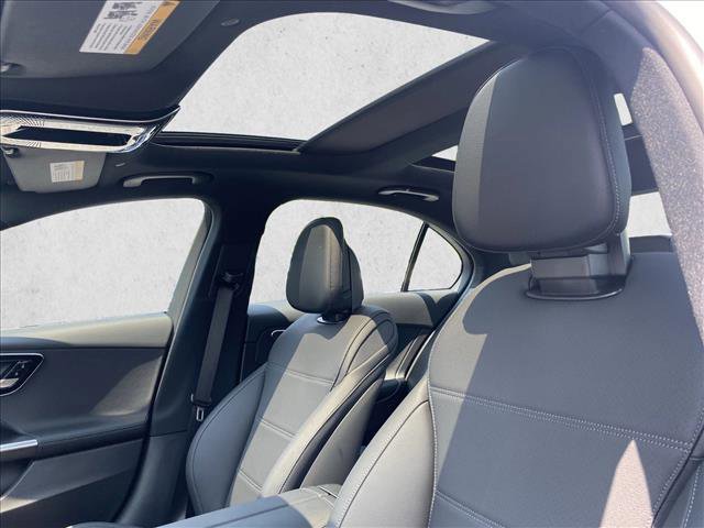 Used 2024 Mercedes-Benz C 300 Sedan image 16