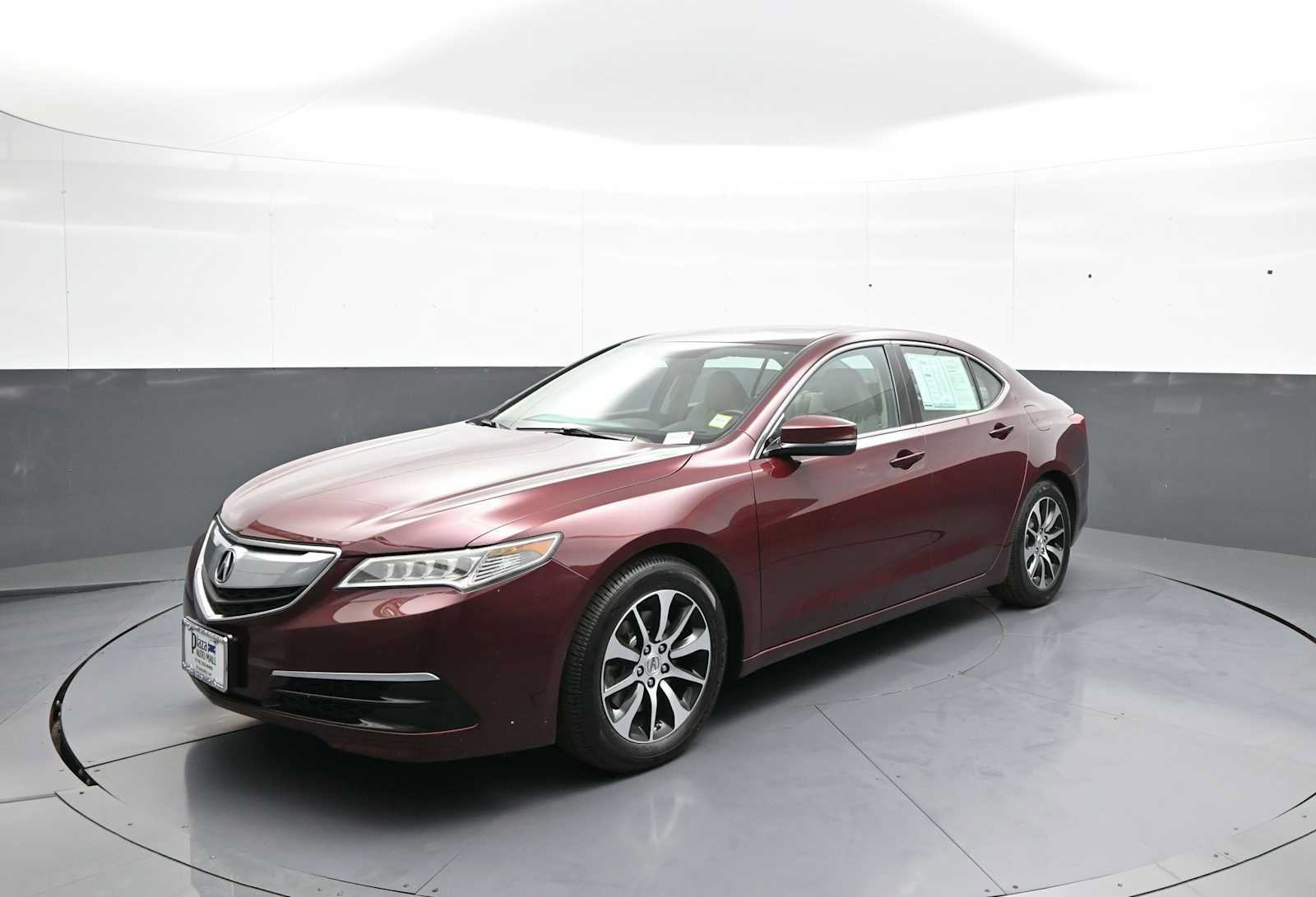 Used 2015 Acura TLX w/ Technology Package FWD image 10