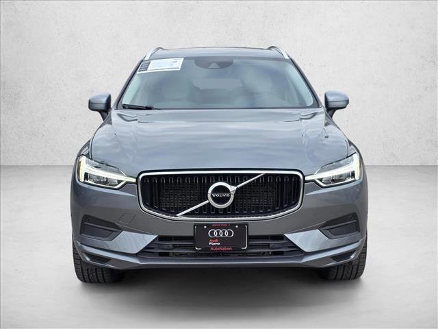 Used 2018 Volvo XC60 T6 Momentum w/ Convenience Package image 2