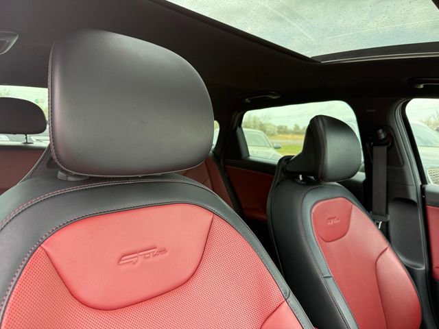 Used 2025 Kia K4 GT-Line w/ GT-Line Premium Package image 17