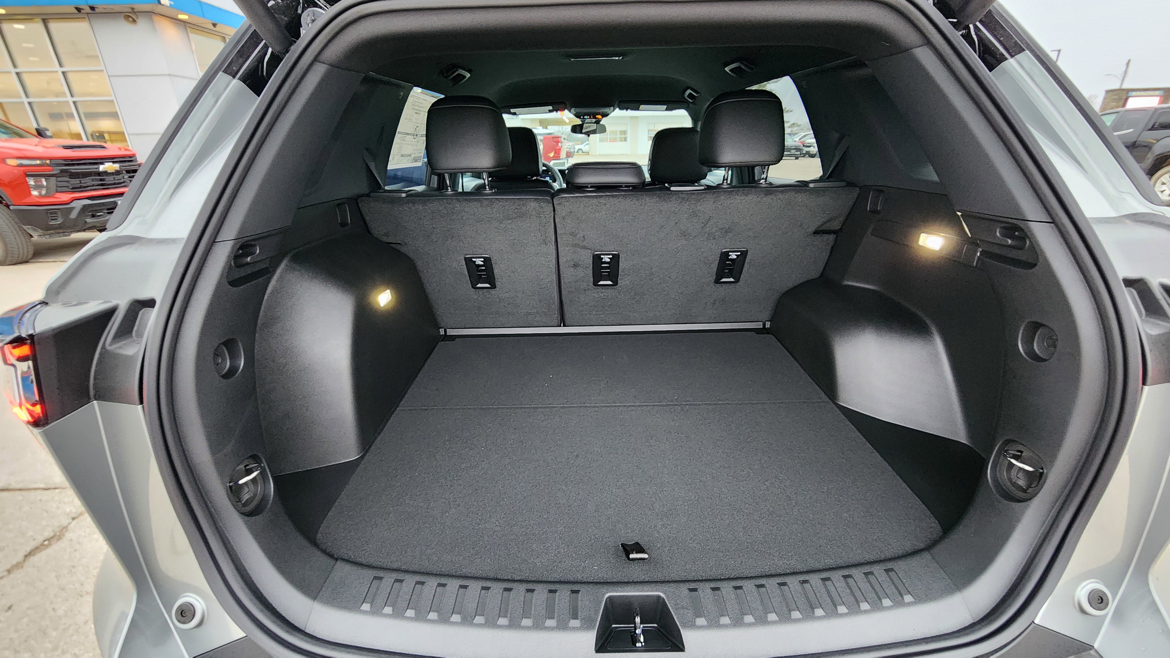 New 2026 Chevrolet Equinox LT image 17