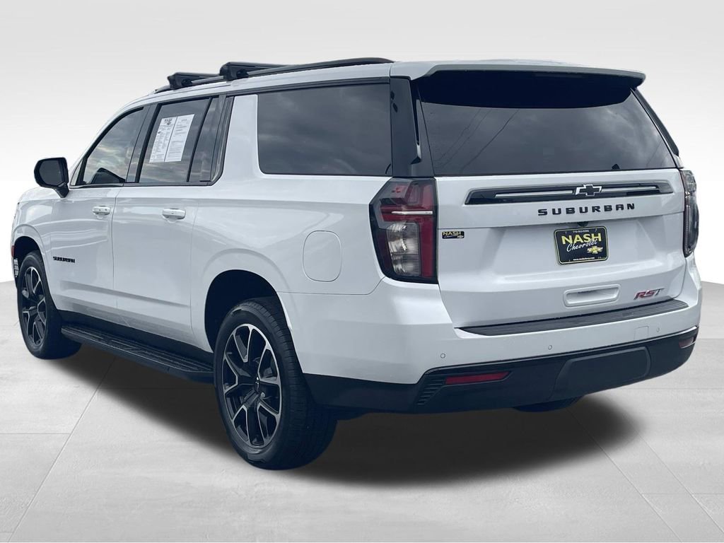 Used 2023 Chevrolet Suburban RST image 5