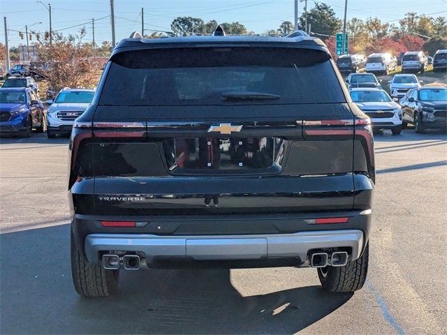 New 2026 Chevrolet Traverse LT w/ Driver Confidence Package image 4