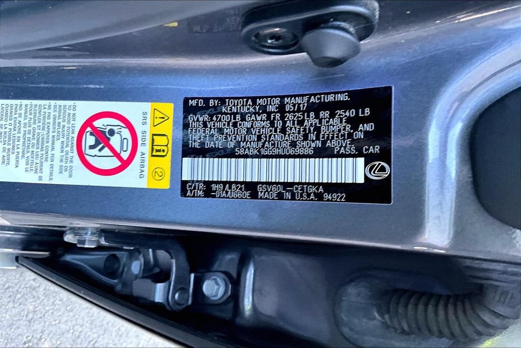 Used 2017 Lexus ES 350 w/ Luxury Package FWD image 17