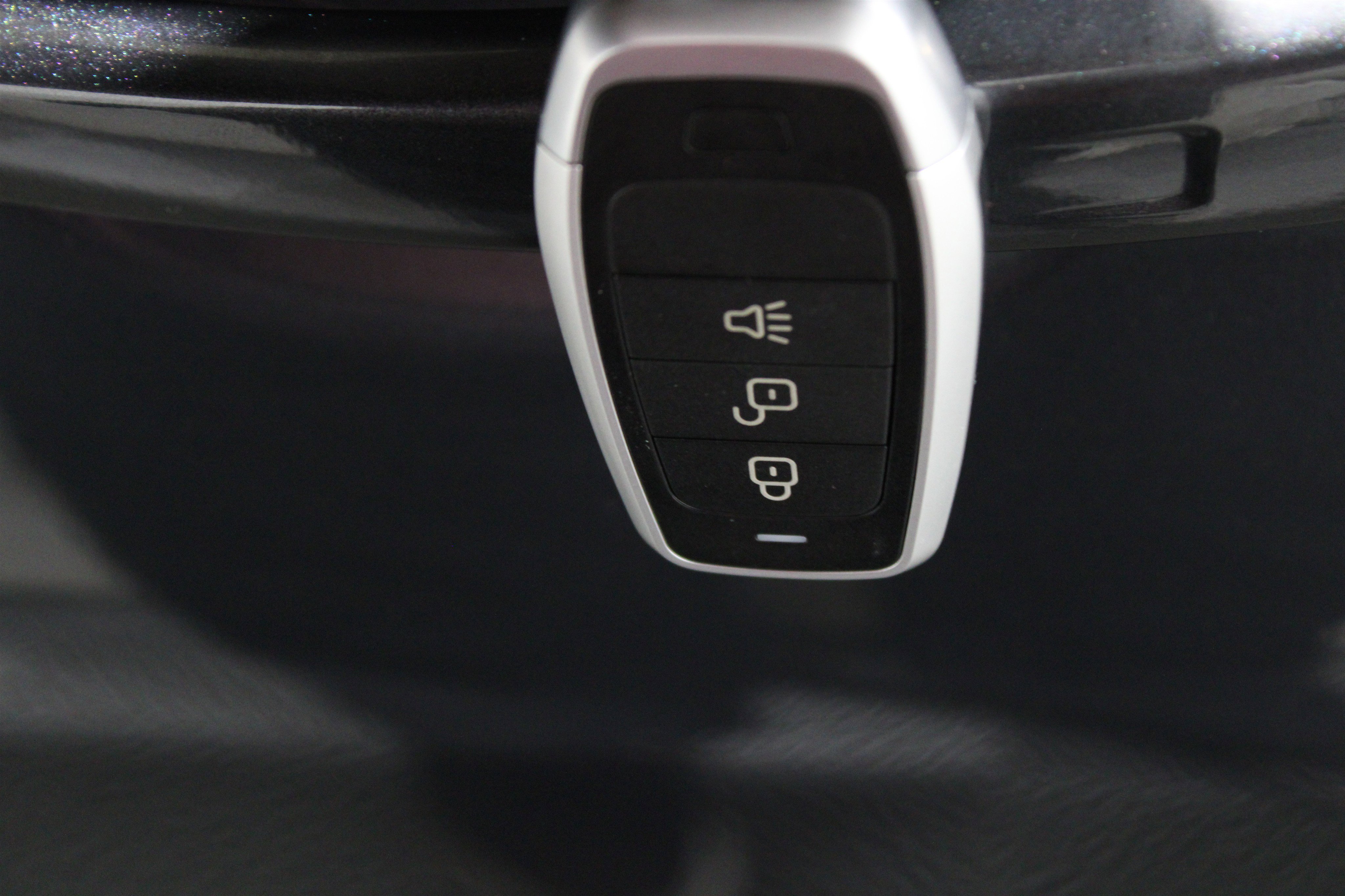 Used 2022 Hyundai Kona Limited image 22