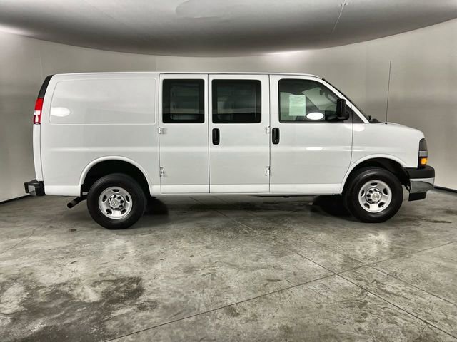 Used 2024 Chevrolet Express 2500 w/ Driver Convenience Package image 9